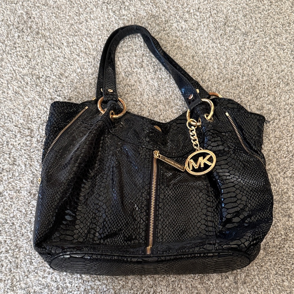 Michael Kors Moxley bag